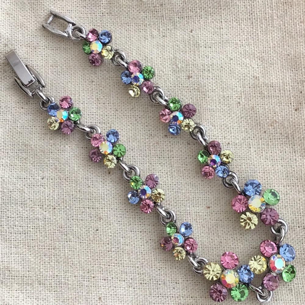 Colored rhinestone floral bracelet